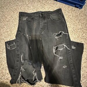 Black Hollister tapered jeans!